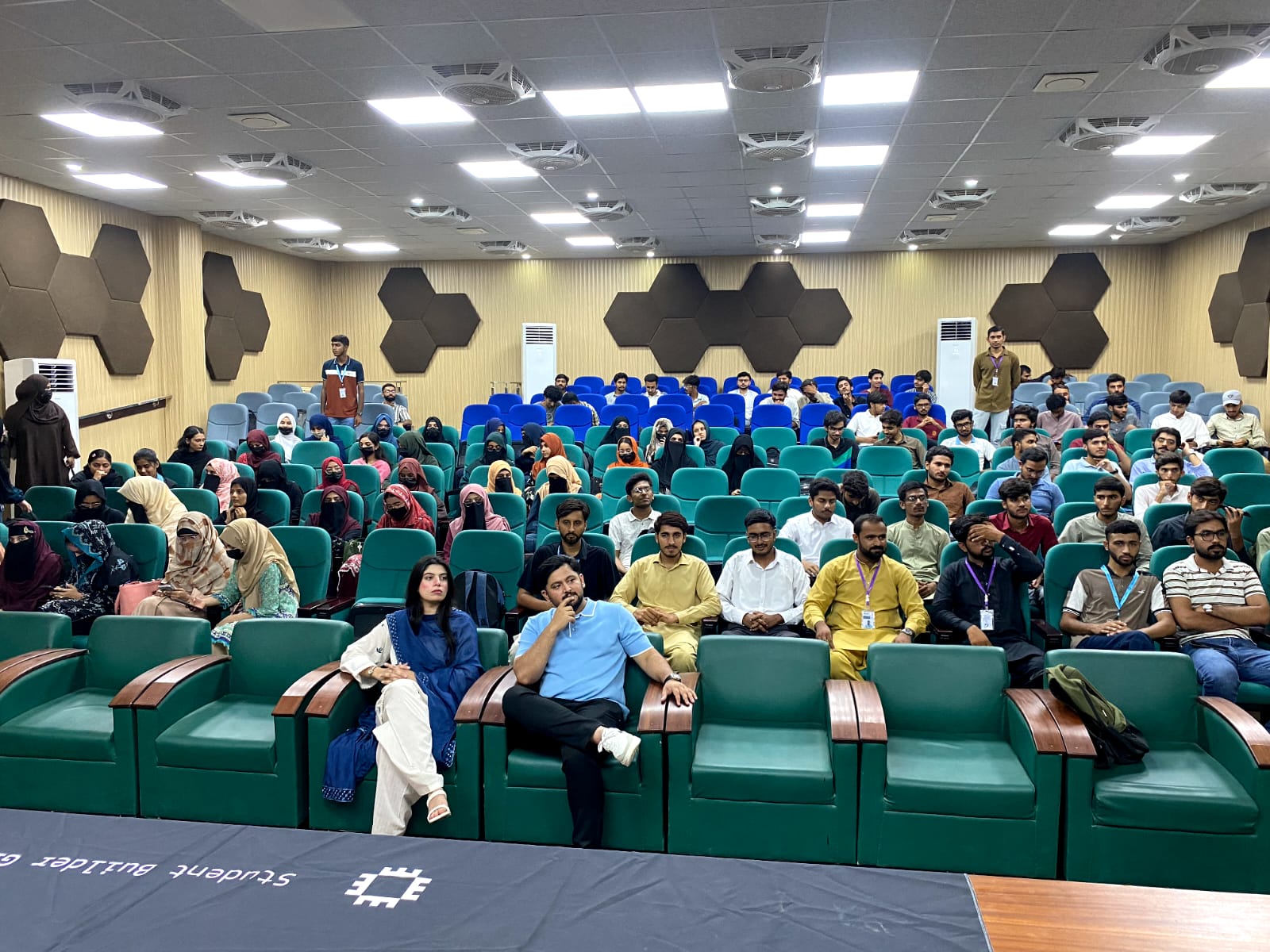 AWS CLOUD CONNECT | CPED BZU MULTAN